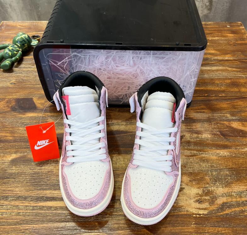 SAMC - NKE Shoes - 178