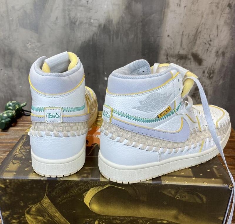 SAMC - NKE Shoes - 285