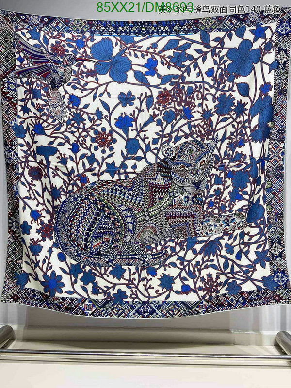 SAMC - HMS Scarves - 029
