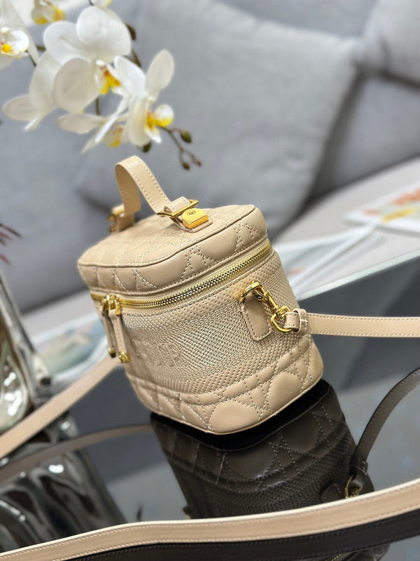 ELE - Dir Bags - 066