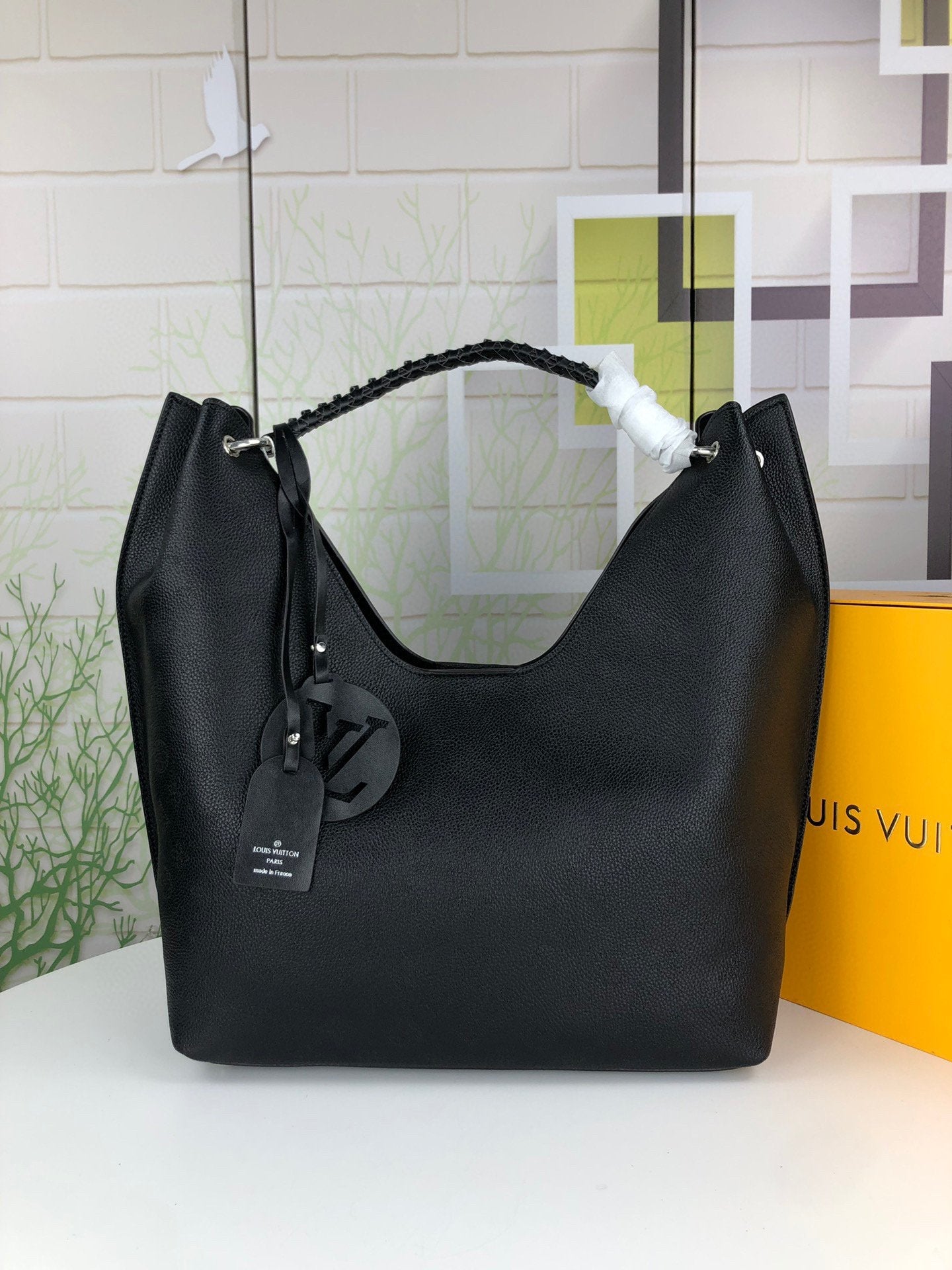 EN - New Arrival Bags LUV 050