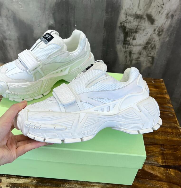 SAMC - NKE Shoes - 257