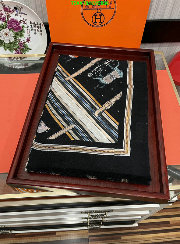 SAMC - HMS Scarves - 039