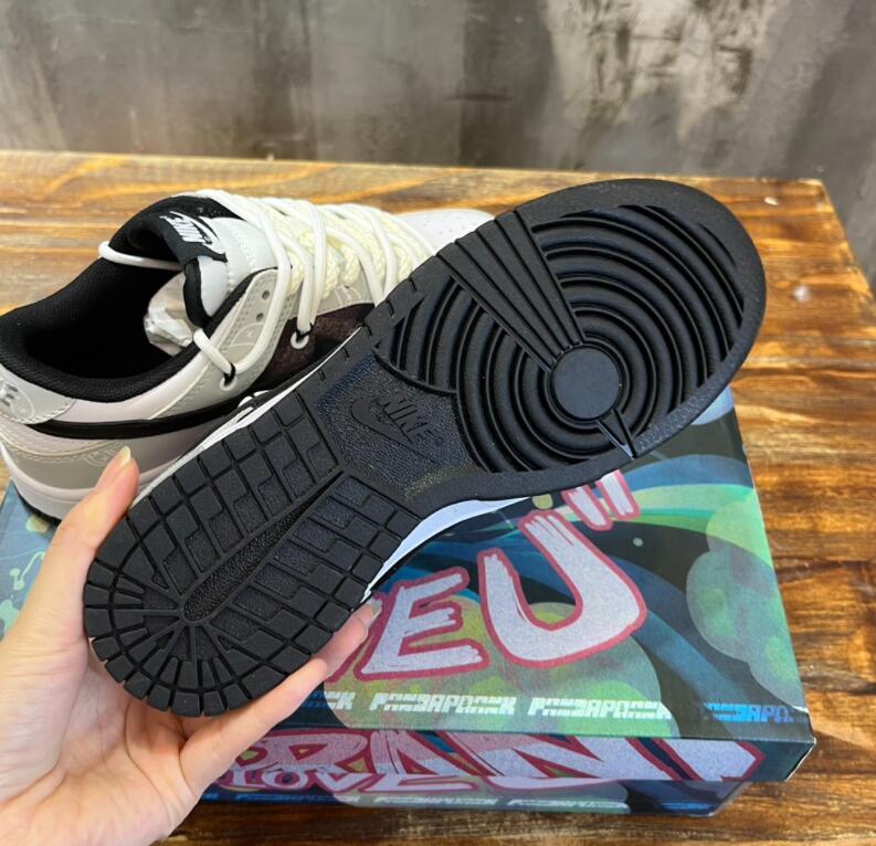 SAMC - NKE Shoes - 342
