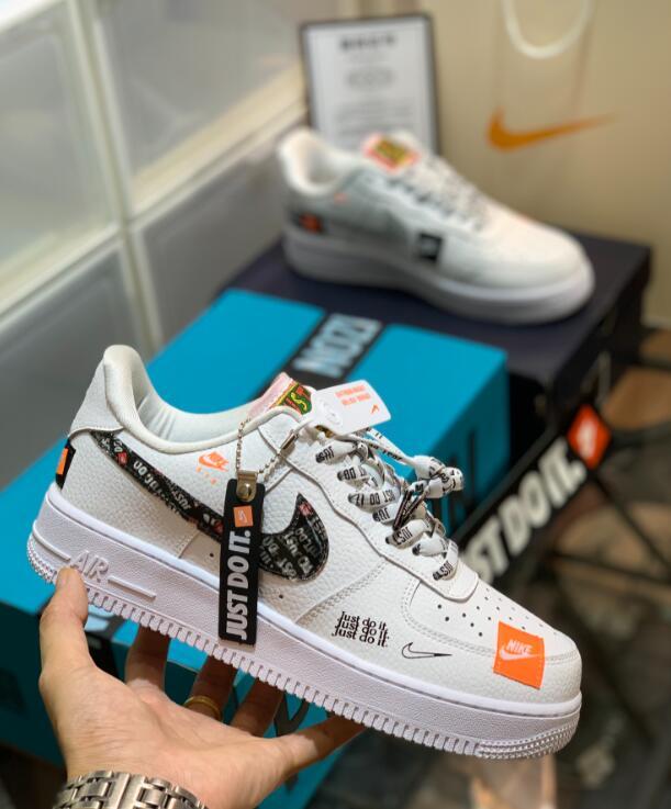 SAMC - NKE Shoes - 690