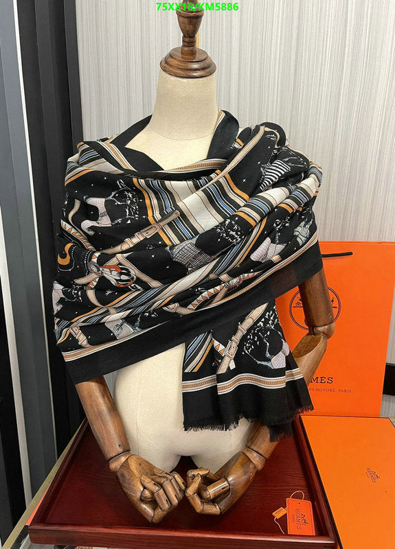 SAMC - HMS Scarves - 039