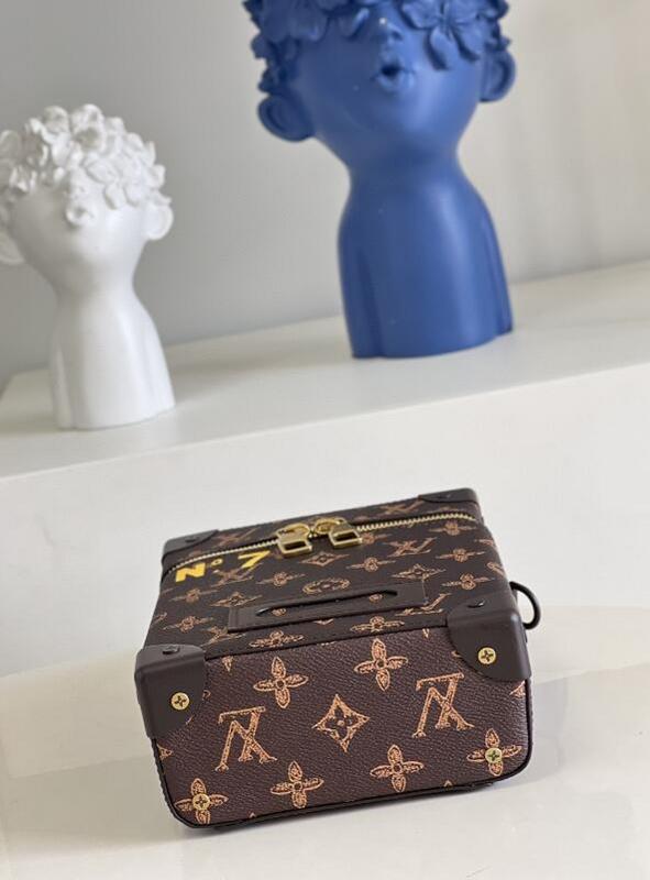 SAMC - LOV Bags - 1767