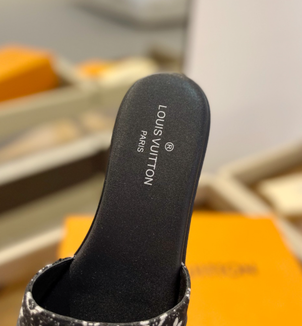 SAMC - LOV Women Shoes - 044