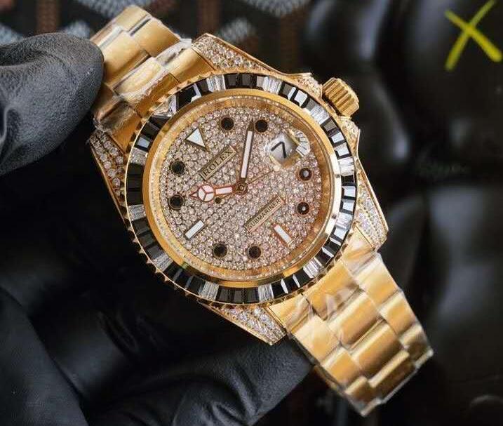 SAMC - Mix Watches - 038