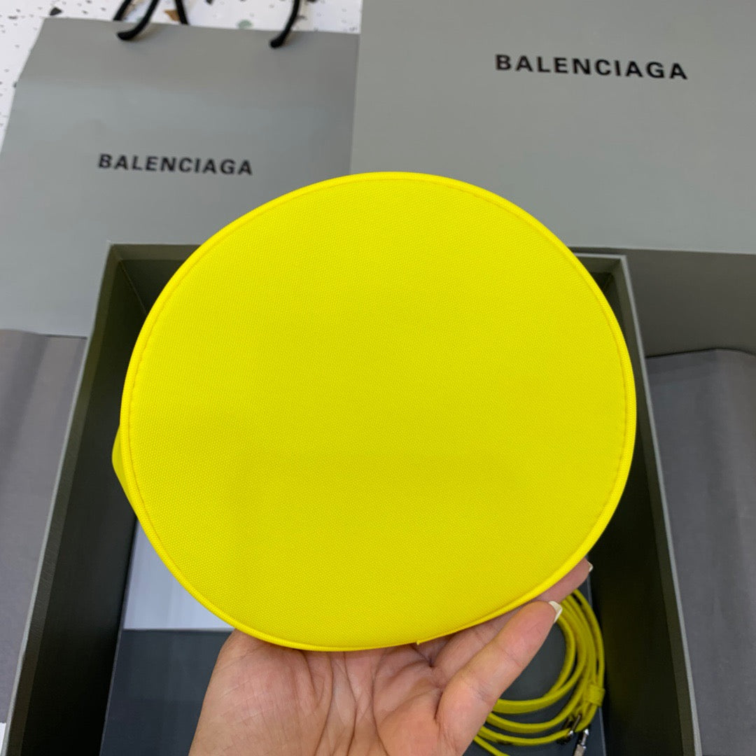 Balen Le Cagole MeGLAMIum Bucket Bag In Yellow, For Women,  Bags 11.8in/30cm