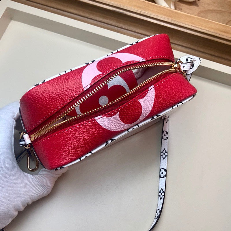 LOV2 Bags - Luxurious Bags  2028
