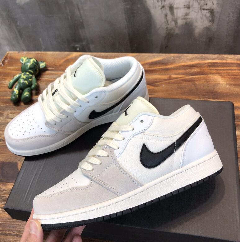 SAMC - NKE Shoes - 1031