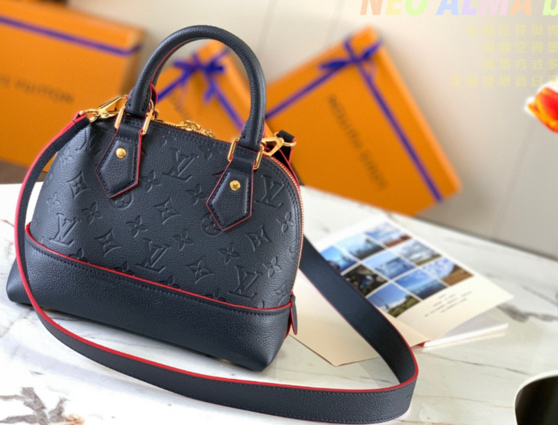 SAMC - LOV Bags - 1365
