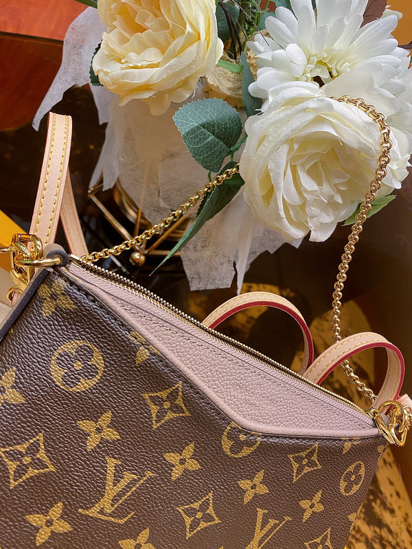 LOV2 Bags - Luxurious Bags  1042