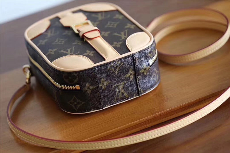 LOV2 Bags - Luxurious Bags  1161