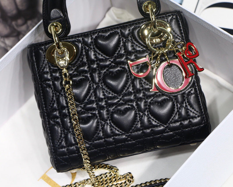 ELE - Dir Bags - 1574