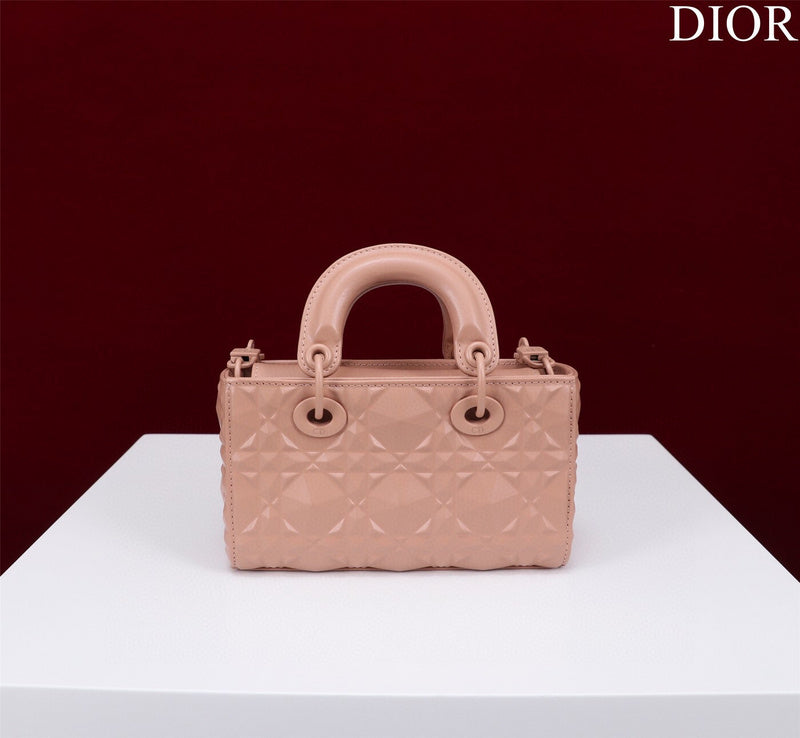 Glami Fashion - DIR Bags - 1672