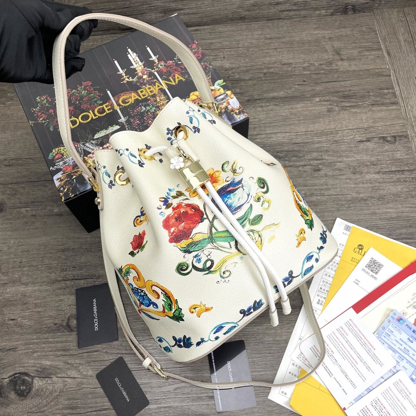 GLAMI Print Crespo Bucket Bag Multicolor With Branded Plate For Women GLAMI Bag
