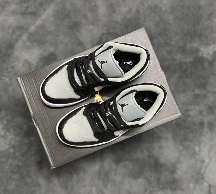 SAMC - NKE Shoes - 1613