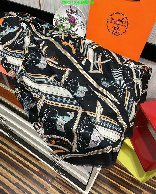 SAMC - HMS Scarves - 039