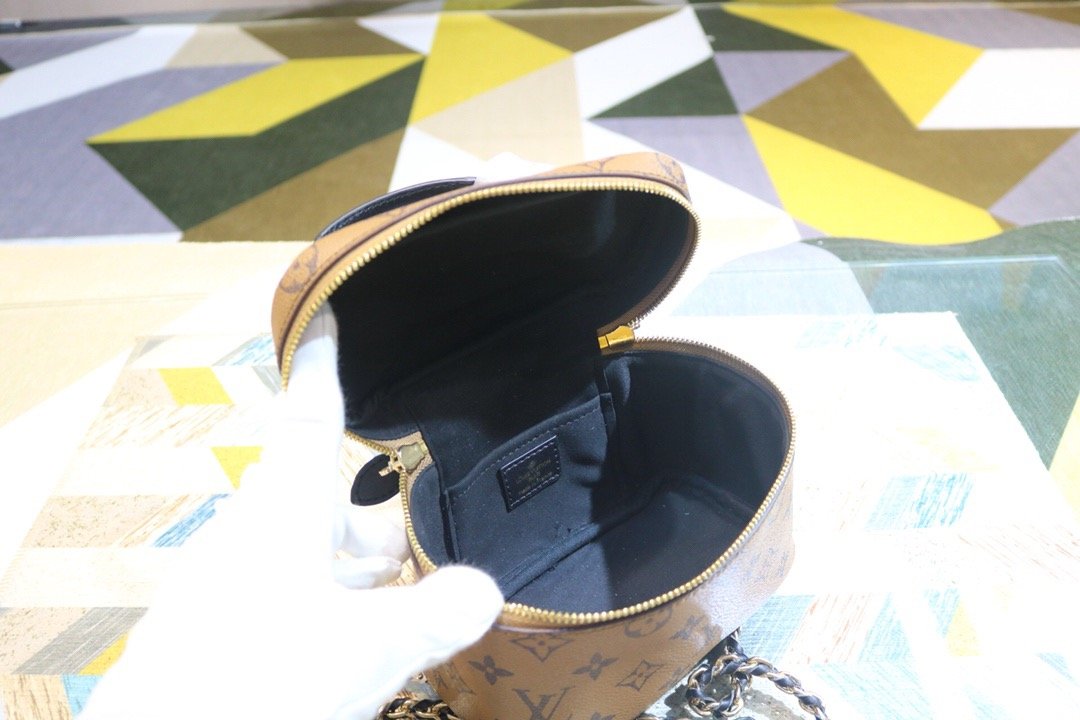 EN - New Arrival Bags LUV 248
