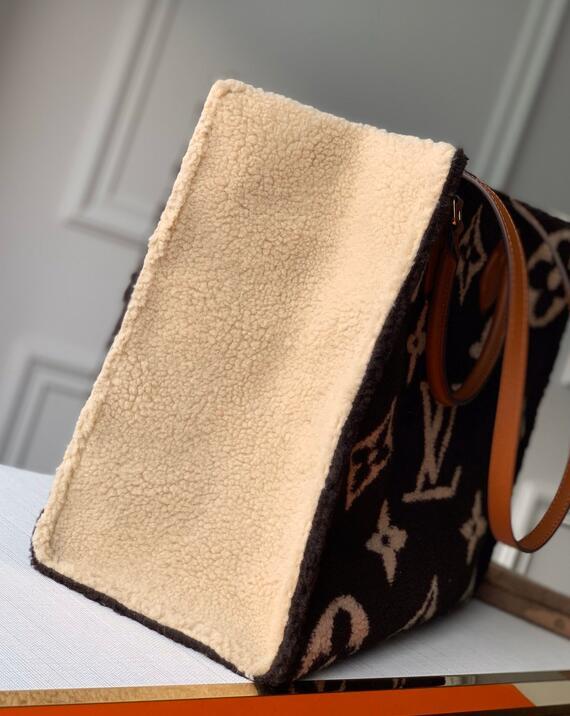 SAMC - LOV Bags - 2989