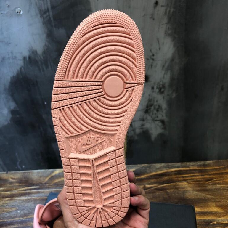 SAMC - NKE Shoes - 1841