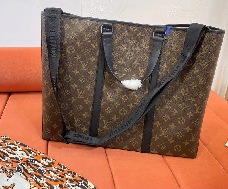 LOV2 Bags - Luxurious Bags  1440