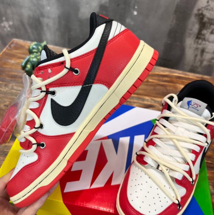 SAMC - NKE Shoes - 808