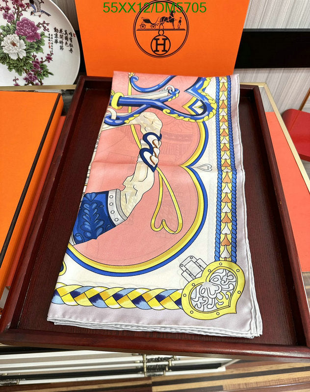 SAMC - HMS Scarves - 082