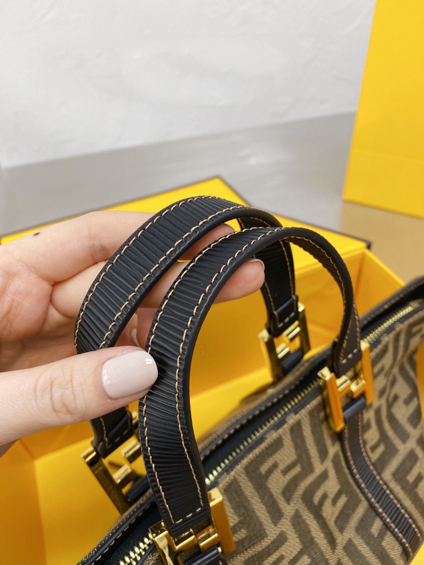 EN - NEW Arrival Bags FEI 105