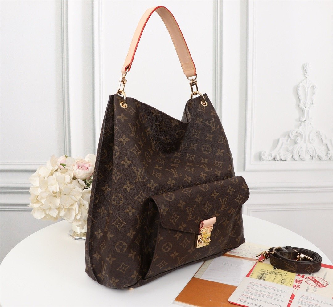 EN - New Arrival Bags LUV 299