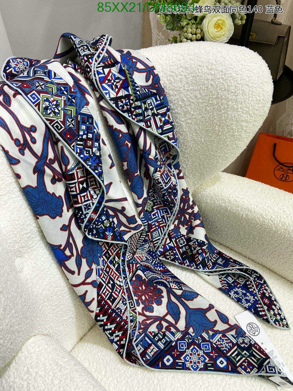 SAMC - HMS Scarves - 029