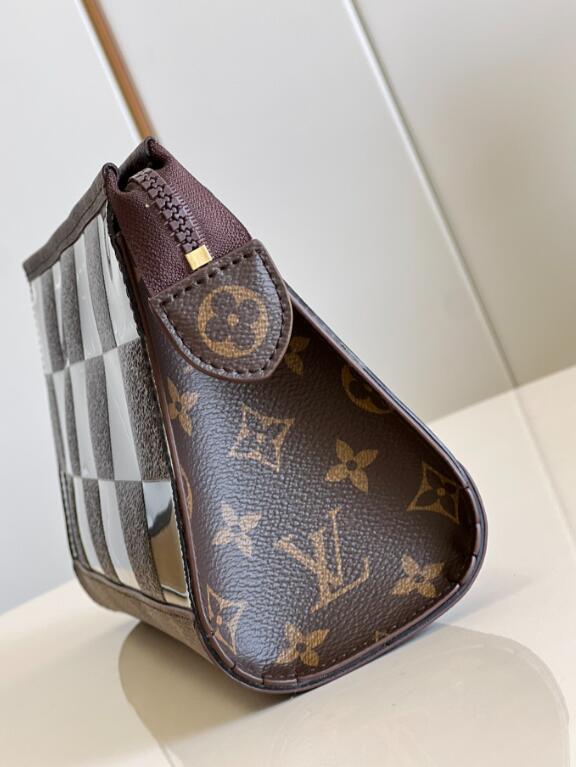 SAMC - LOV Bags - 1487