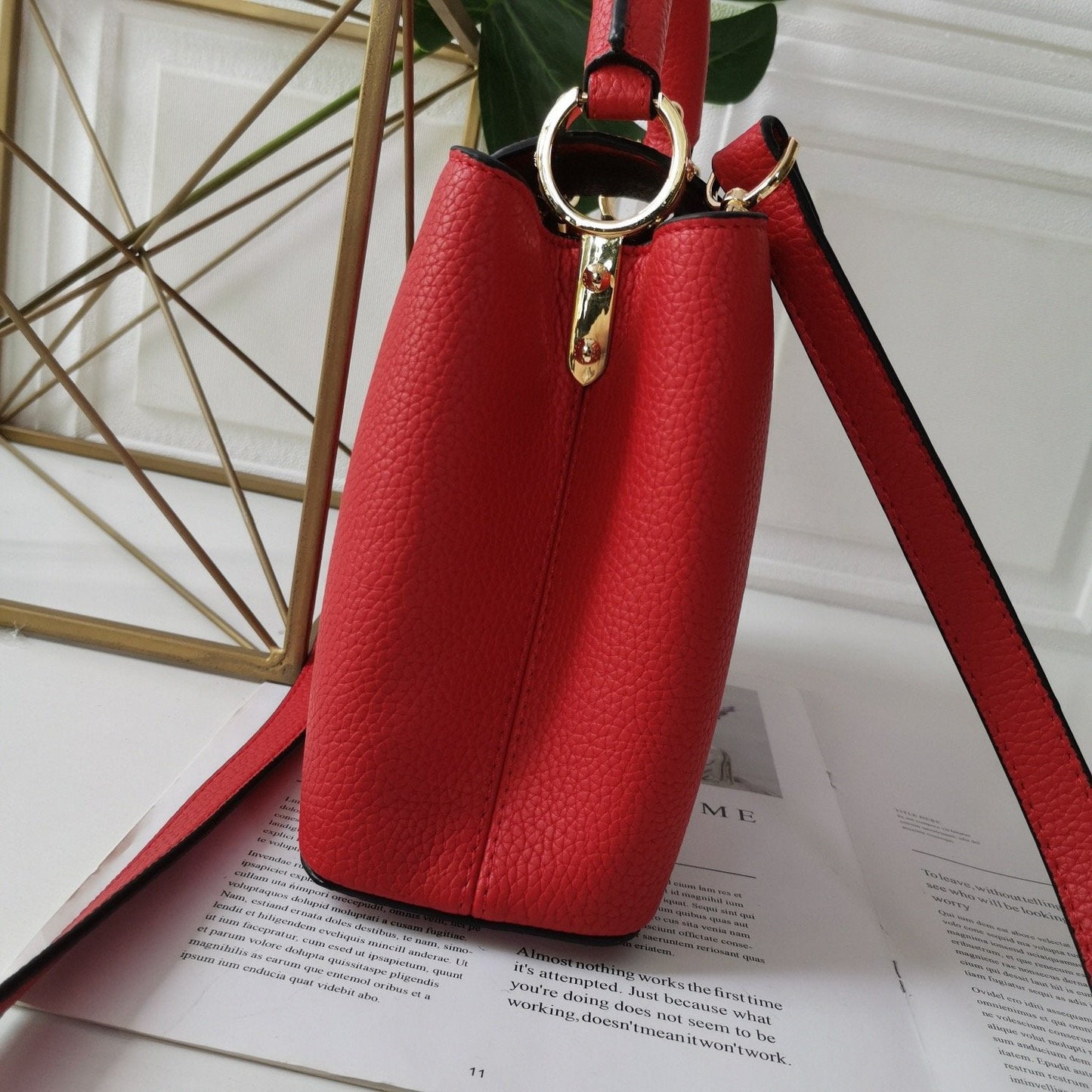 EN - New Arrival Bags LUV 242