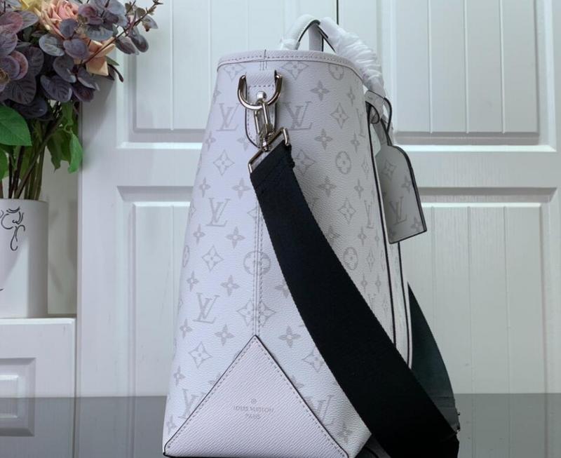 SAMC - LOV Bags - 1087