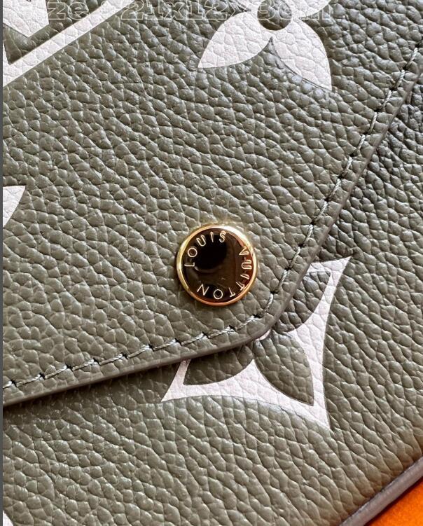 SAMC - LOV Bags - 960