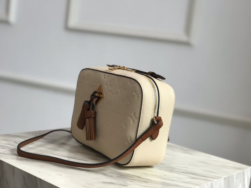 LOV2 Bags - Luxurious Bags  1058