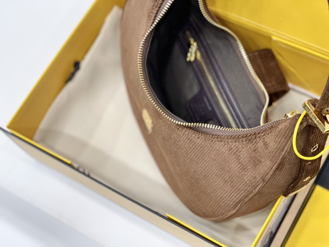 EN - New Arrival Bags FEI 200