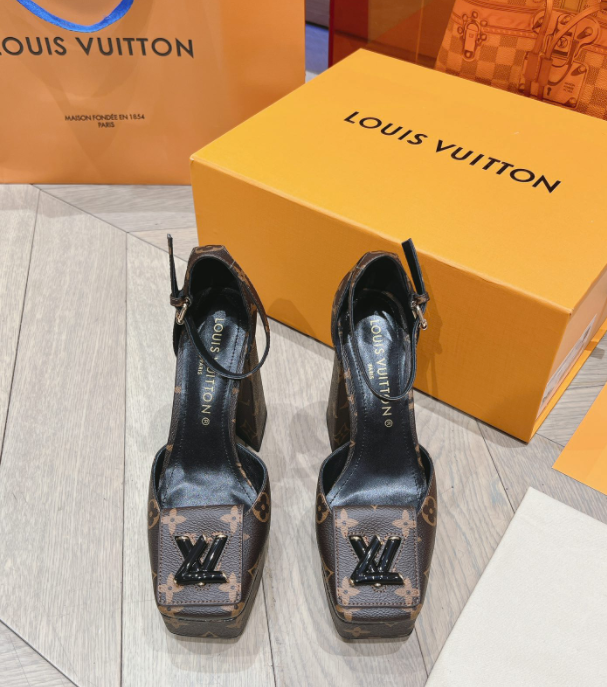SAMC - LOV Women Shoes - 012