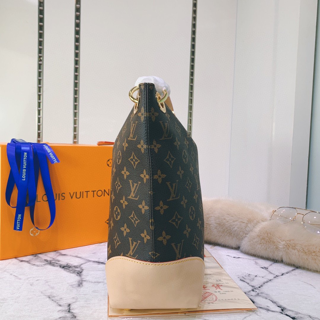 EN - New Arrival Bags LUV 059