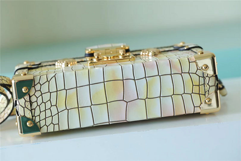 ELE - LUV Bags - 119