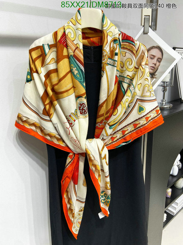SAMC - HMS Scarves - 017