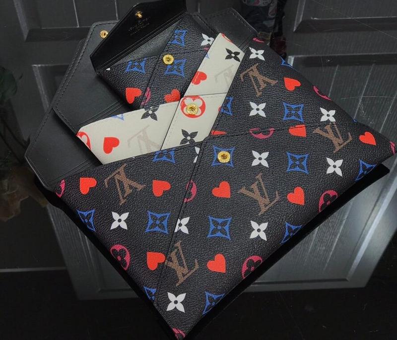 SAMC - LOV Bags - 2679