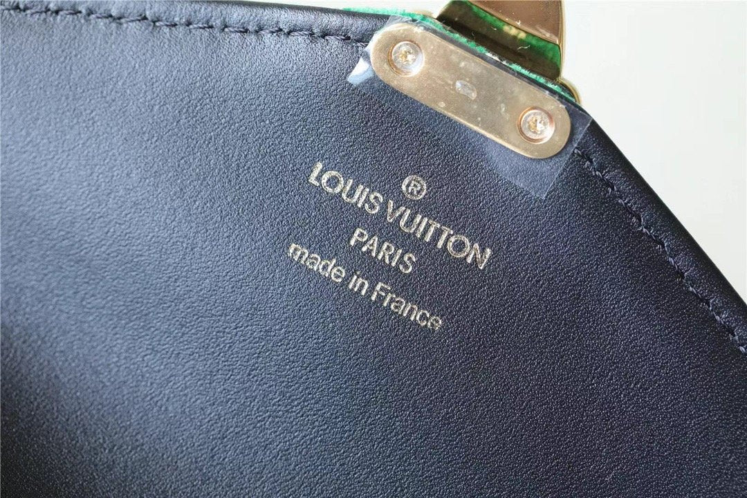 LV Micro Metis Monogram Jacquard Green For Women, WomenÃ¢â‚¬â„¢s Handbags, Shoulder And Crossbody Bags 5.5in/14cm LV M81127