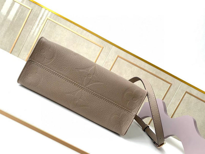 LOV2 Bags - Luxurious Bags  2536