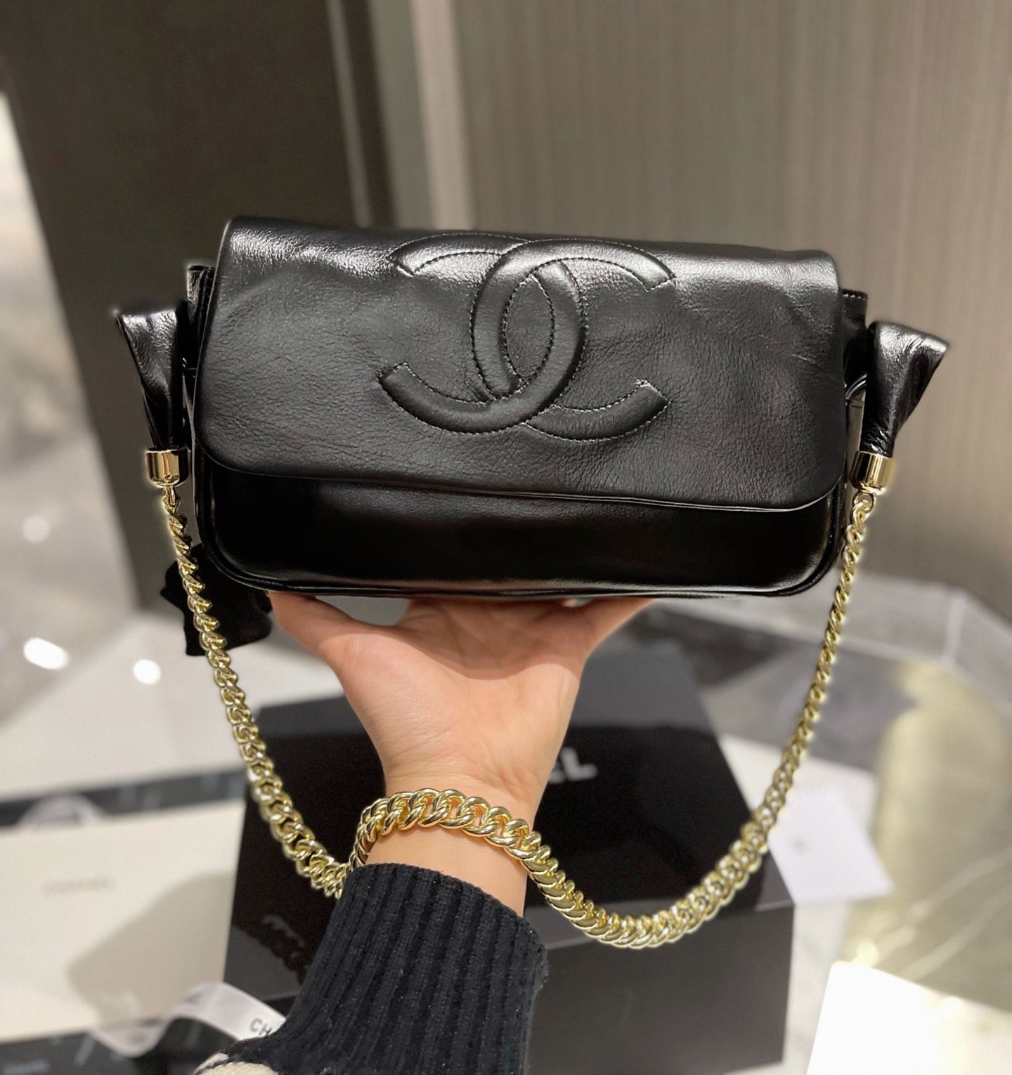 Designer bags by Chanel 284