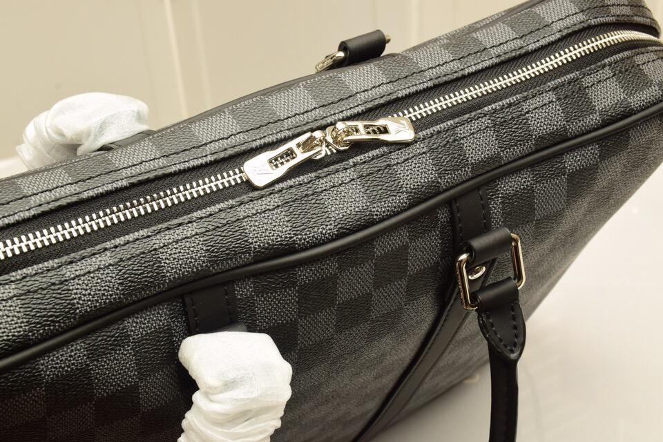 EN - New Arrival Bags LUV 269