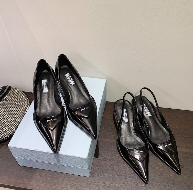 GlamyWomen Shoes - 697
