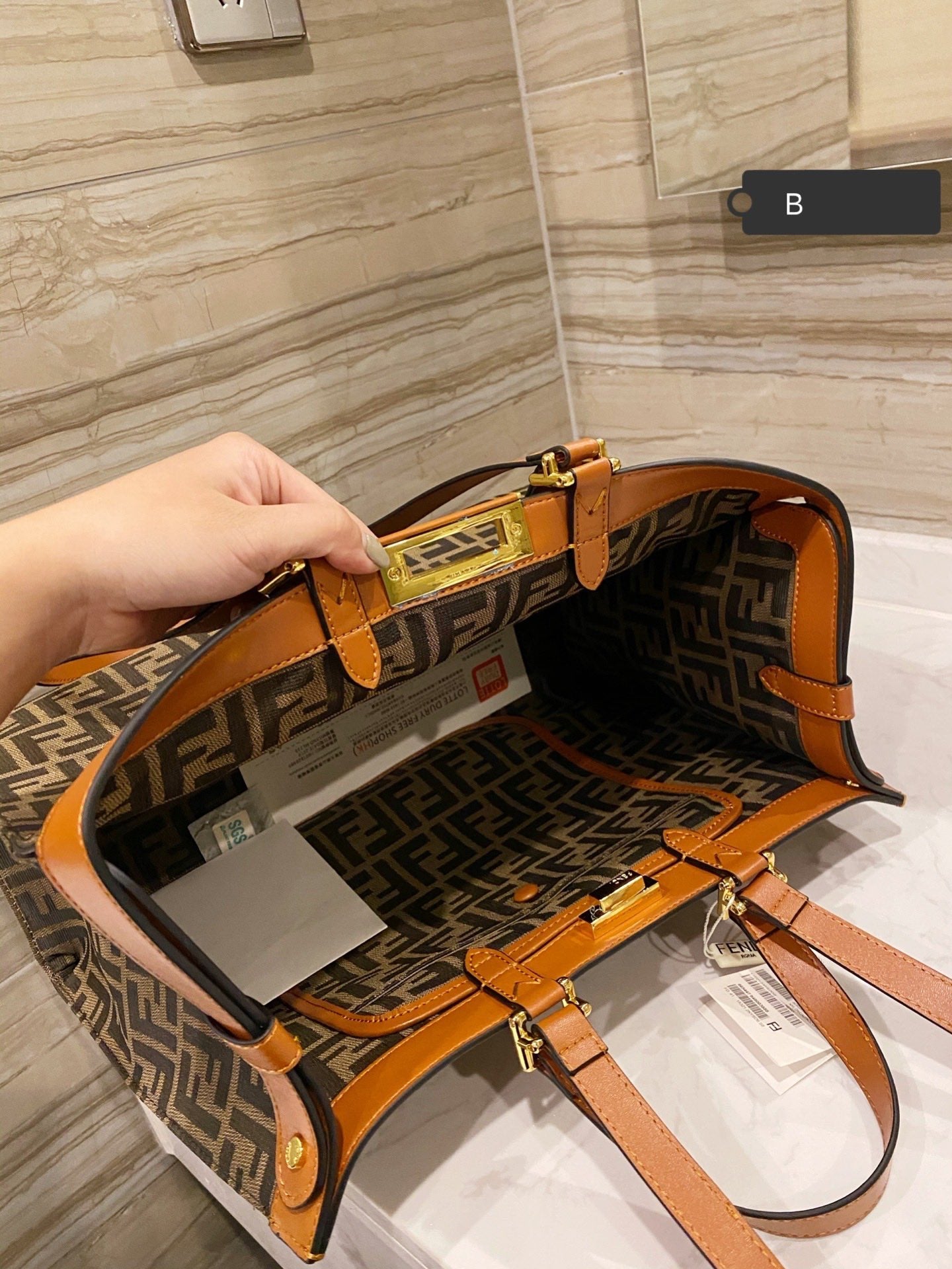 EN - NEW Arrival Bags FEI 147